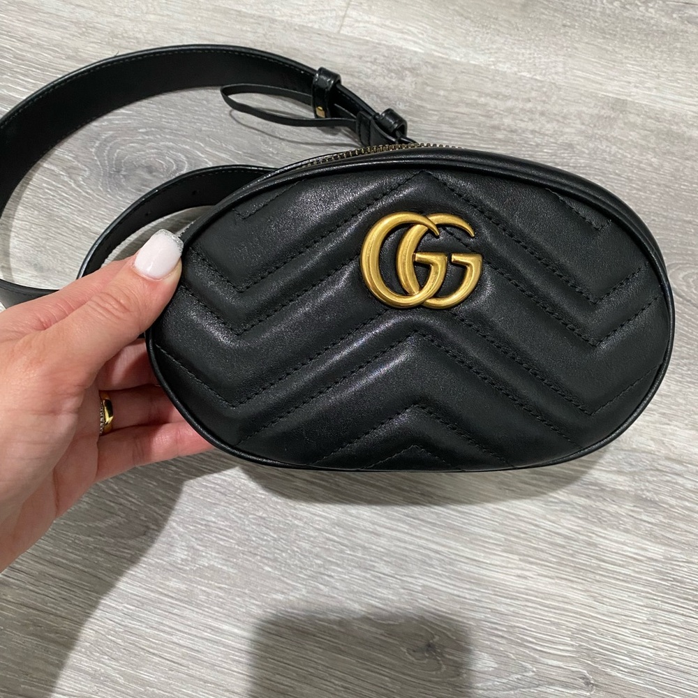 !!!SOLD!!!    GUCCI MARMONT WOMEN'S BLACK MATELASSE LEATHER BELT BAG. Size 75